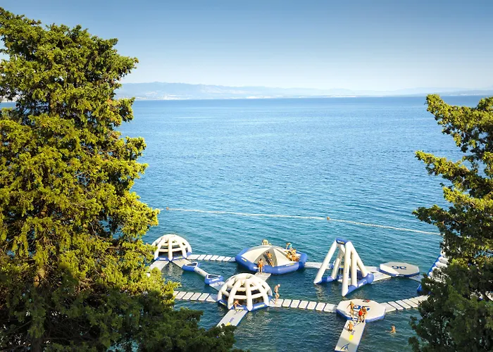 Icici - By Liburnia & 4*