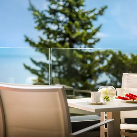 Icici - By Liburnia & Opatija